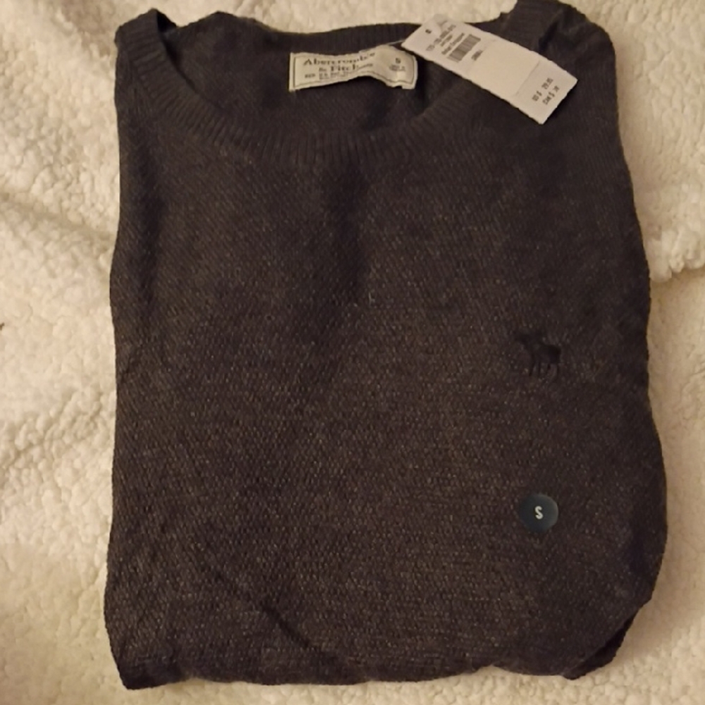 Abercrombie & Fitch Brown Crewneck Sweater